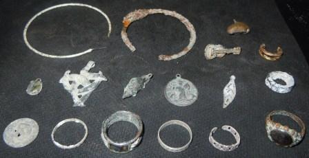 Jewelry detecting finds Australia